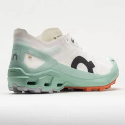 On Running On Cloudventure Peak 3 Women's Undyed White -On Running Store 049738 6