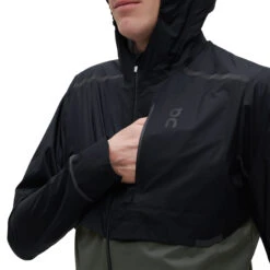On Running On Weather Jacket - Black & Shadow 11 On Running On Weather Jacket - Black & Shadow -On Running Store 104 1415808