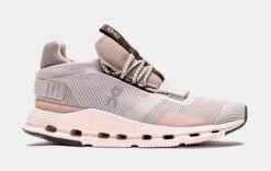 On Running Cloudnova Womens Running Shoes (Pearl/Shell)