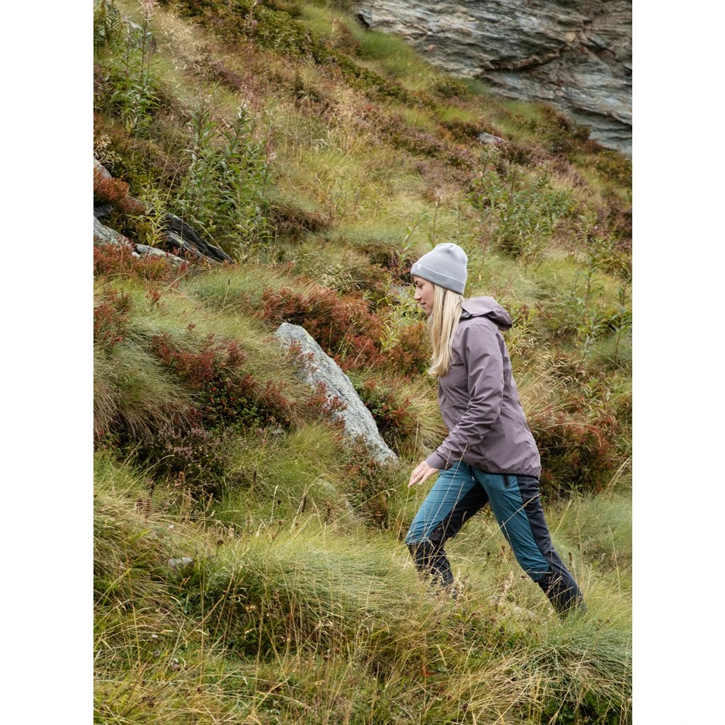 On Running On Merino Beanie - Lunar 4 On Running On Merino Beanie - Lunar - Image 2