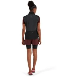 On Running On Active Shorts Women - Mulberry & Black -On Running Store on active shorts women mulberry black 3 1046321