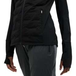 On Running On Climate Jacket Women - Black -On Running Store on climate jacket women black 7 1149906