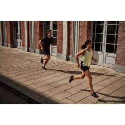 On Running On Cloudstratus Women Running Shoe - Black -On Running Store on cloudstratus women running shoe black 7 1105438