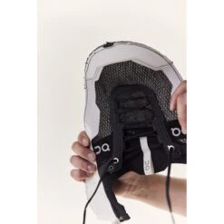 On Running On Cloudultra 2 PO Women Trailrunning Shoe - Black & White 17 On Running On Cloudultra 2 PO Women Trailrunning Shoe - Black & White -On Running Store on cloudultra 2 po women trailrunning shoe black white 4 1521861