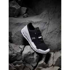 On Running On Cloudultra Women Trailrunning Shoe - Black & White -On Running Store on cloudultra women running shoe black white 7 952564