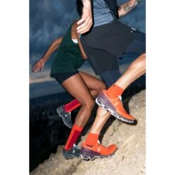 On Running On Cloudventure Trailrunning Shoe - Flare & Mulberry 19 On Running On Cloudventure Trailrunning Shoe - Flare & Mulberry -On Running Store on cloudventure running shoe flare mulberry 8 1028398