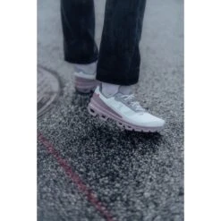 On Running On Cloudventure Waterproof Women Trailrunning Shoe - Ice & Heron -On Running Store on cloudventure waterproof women trailrunning shoe ice heron 9 1321476