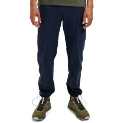 On Running On Explorer Pants - Navy -On Running Store on explorer pants navy 2 1150481