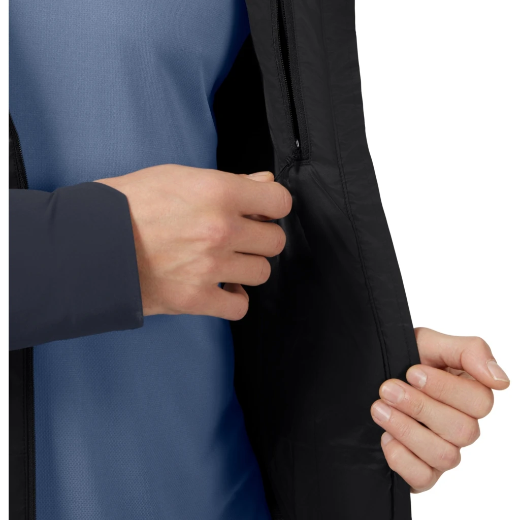 On Running On Insulator Jacket - Black & Navy 11 On Running On Insulator Jacket - Black & Navy - Image 9