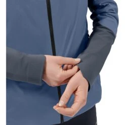 On Running On Insulator Jacket Women - Cerulean & Dark 21 On Running On Insulator Jacket Women - Cerulean & Dark -On Running Store on insulator jacket women cerulean dark 10 974285