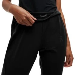 On Running On Lightweight Pants Women - Black -On Running Store on lightweight pants women black 6 1151382