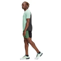 On Running On Lightweight Shorts - Ivy & Black -On Running Store on lightweight shorts ivy black 2 1425752