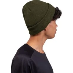 On Running On Merino Beanie - Olive -On Running Store on merino beanie olive 12 1555627