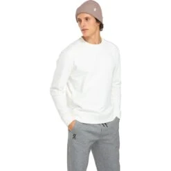 On Running On Merino Beanie - Woodrose -On Running Store on merino beanie woodrose 2 1555635