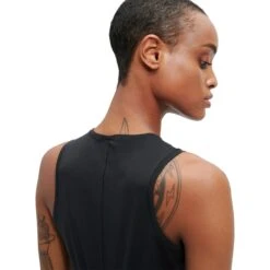 On Running On Movement Tank Women Running Shirt - Black -On Running Store on movement tank women running shirt black 5 1152249