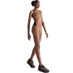 On Running On Performance Bra - Cocoa L Black -On Running Store on performance bra cocoa black 3 1566967