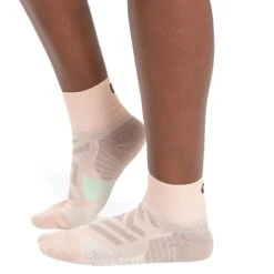 On Running On Performance Mid Sock Women - Doe & Creek -On Running Store on performance mid sock women doe creek 3 1430485