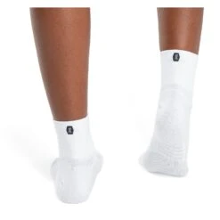 On Running On Performance Mid Sock Women - White & Ivory 8 On Running On Performance Mid Sock Women - White & Ivory -On Running Store on performance mid sock women white ivory 2 1435283
