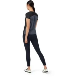On Running On Performance-T Women Running Shirt - Black & Dark -On Running Store on performance t women running shirt black dark 4 948917