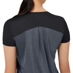 On Running On Performance-T Women Running Shirt - Black & Dark -On Running Store on performance t women running shirt black dark 6 948918