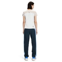 On Running On Performance-T Women Running Shirt - Pearl & Undyed-White -On Running Store on performance t women running shirt pearl undyed white 3 1427175