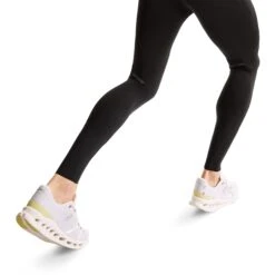 On Running On Performance Winter Tights Men - Black -On Running Store on performance winter tights men black 5 1567004