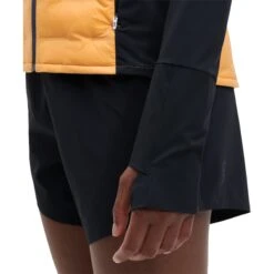 On Running On Climate Jacket Women - Mango & Black -On Running Store on running climate jacket women mango black 7 1279404