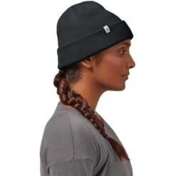 On Running On Merino Beanie - Black -On Running Store on running merino beanie black 2 1269109