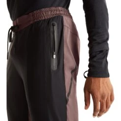 On Running Pants - Grape & Black 12 On Running Pants - Grape & Black -On Running Store on running pants grape black 5 1568928