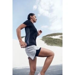 On Running Shorts Women - Glacier & Black -On Running Store on running shorts women glacier black 8 949140