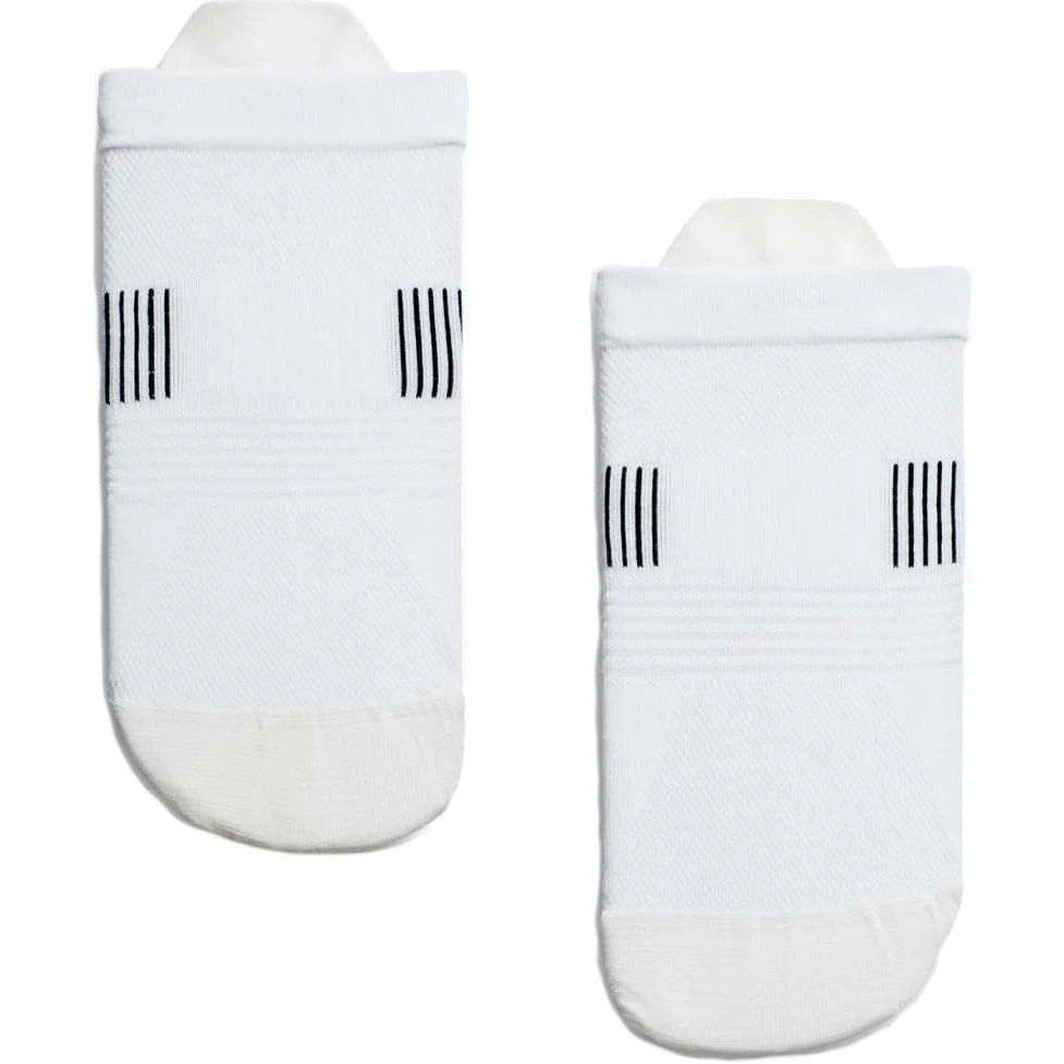 On Running On Ultralight Low Sock - White & Black 7 On Running On Ultralight Low Sock - White & Black - Image 5