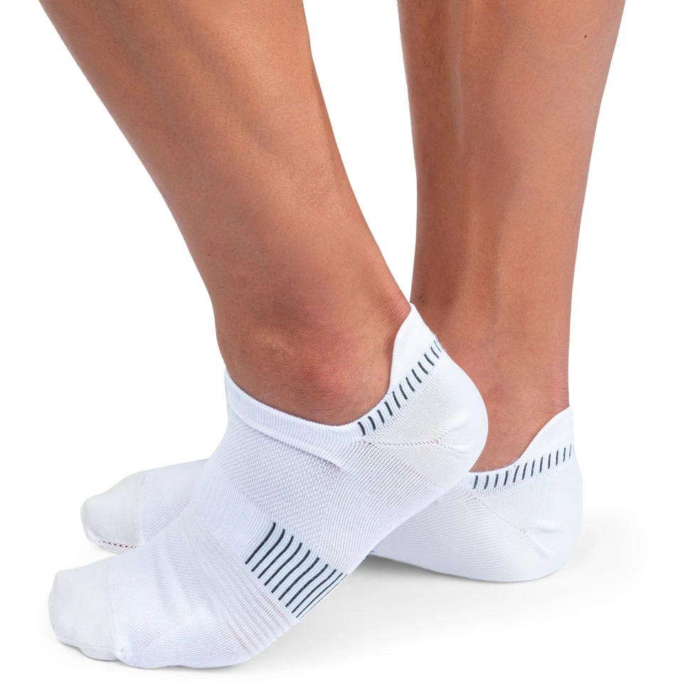 On Running On Ultralight Low Sock - White & Black 4 On Running On Ultralight Low Sock - White & Black - Image 2