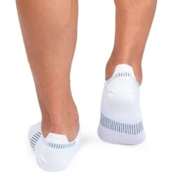 On Running On Ultralight Low Sock - White & Black 10 On Running On Ultralight Low Sock - White & Black -On Running Store on running ultralight low sock white black 4 1263790