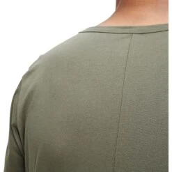 On Running On T Shirt - Olive -On Running Store on t shirt olive 6 1152335