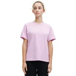 On Running On T Women T-Shirt - Fiji