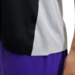 On Running On Tank-T Women Running Shirt - Black & Glacier -On Running Store on tank t women running shirt black glacier 7 1153709