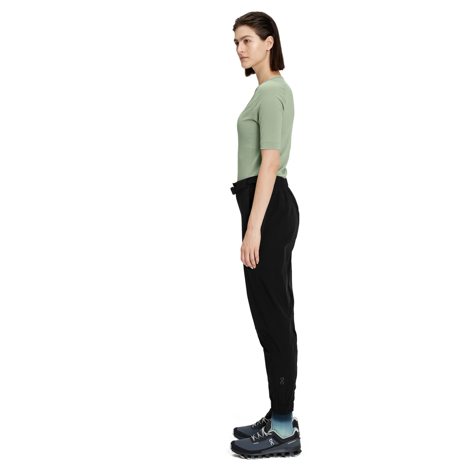 On Running On Trek Pants Women - Black 4 On Running On Trek Pants Women - Black - Image 2