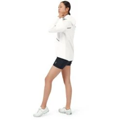 On Running On Waterproof Anorak Women - White -On Running Store on waterproof anorak women white 3 949117