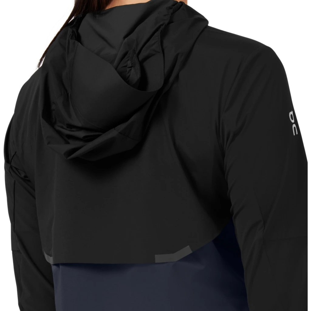 On Running On Weather Jacket Women - Black & Navy 11 On Running On Weather Jacket Women - Black & Navy - Image 9