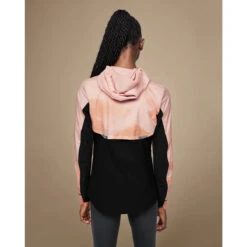 On Running On Weather Jacket Lumos Women - Woodrose & Black -On Running Store on weather lumos laufjacke damen woodrose 3 1558288
